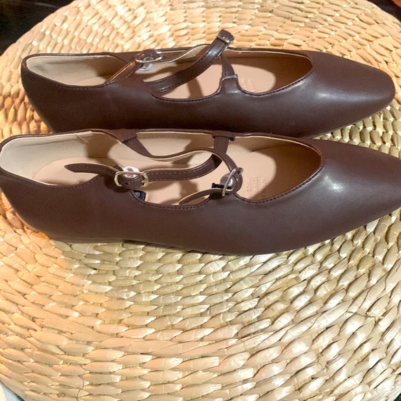 Modern Artistic Aesthetic🤎NWT- Mary Jane Flats -Size 5 - Picture 3 of 9